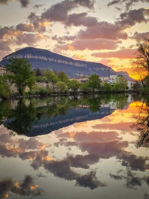 Le Raffine Lägenhet Millau Exteriör bild